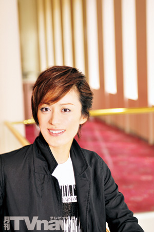 花組・蘭寿とむ｜月刊TVnavi [テレビナビ]個別紹介